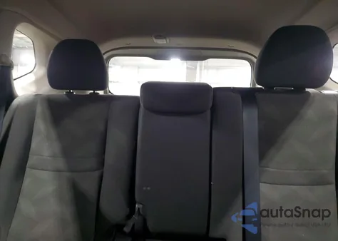 2016 Nissan Rogue S z USA, uszkodzony, nr VIN KNMAT2MV8GP643095